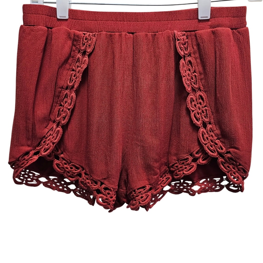 Forever 21 Womens Rust Red Crochet Lace Trim Tulip Shorts Size M Elastic Waist